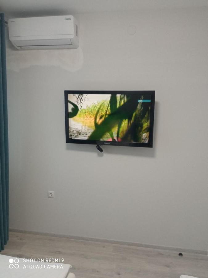 Премиум В Центре Užhorod Esterno foto